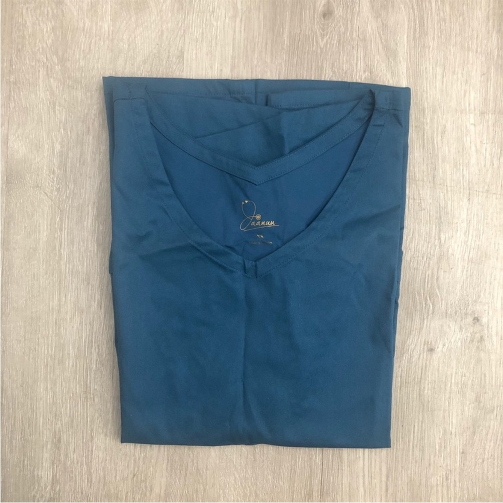 Ocean Blue Scrub Set - Picture 2 of 6